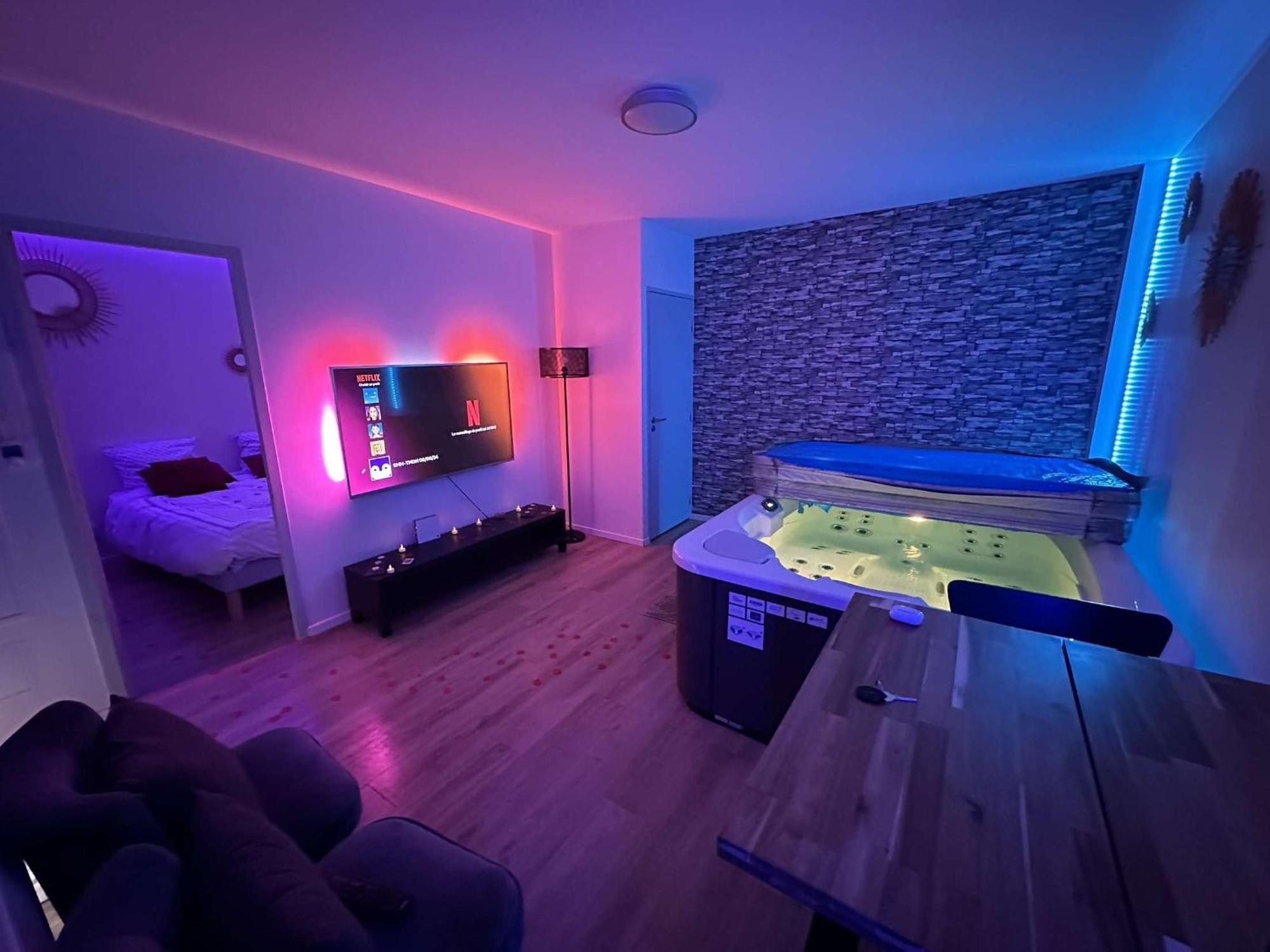 Privatespa Love Room Jacuzzi Privatif Toulouse Buitenkant foto